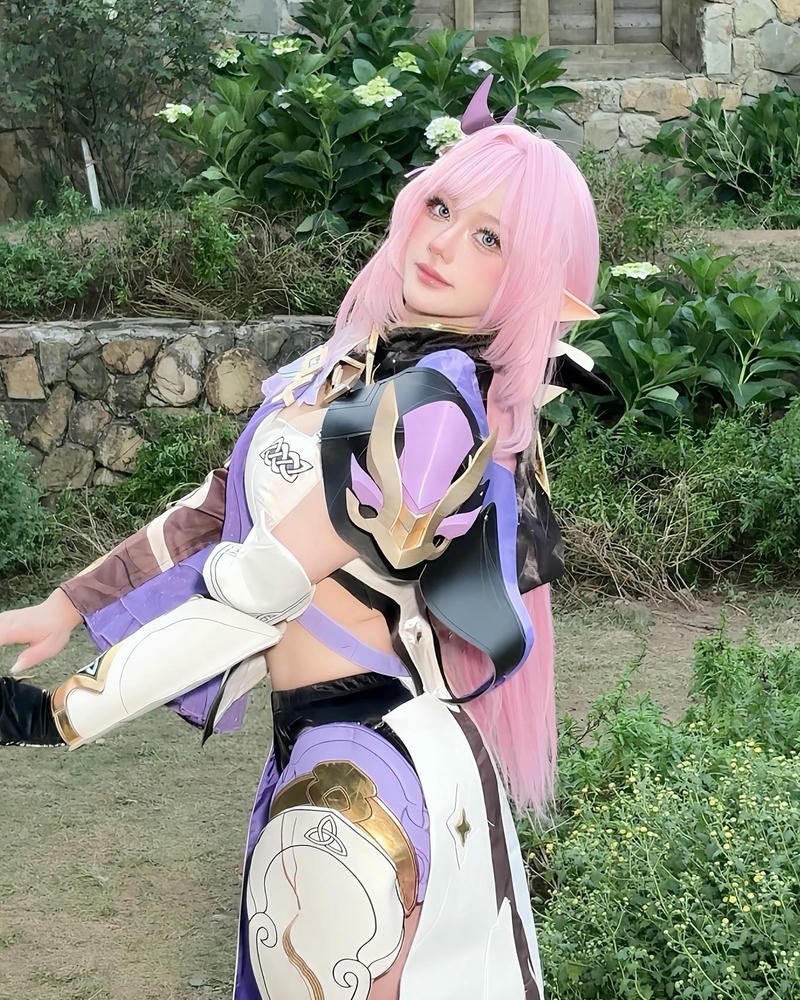 Nguyễn Thị Hà Vi Cosplay 16