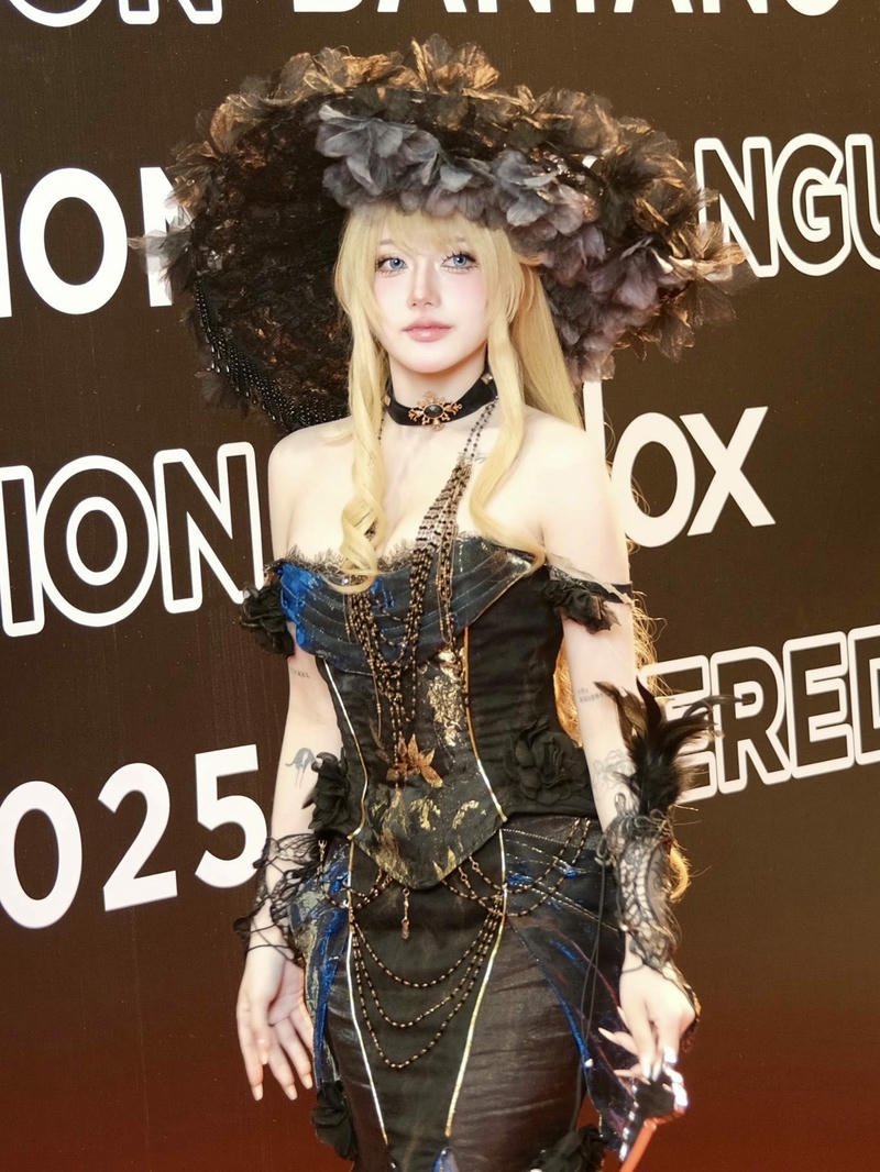 Nguyễn Thị Hà Vi Cosplay 21