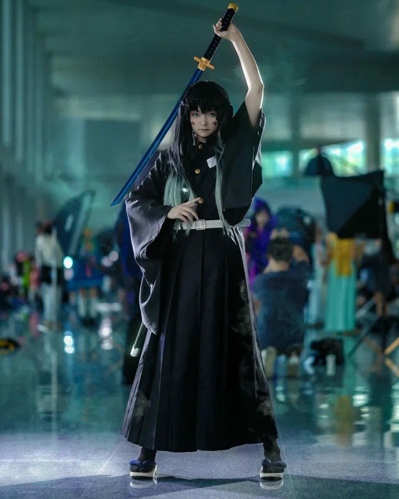 Hà Trụ Cosplay 3