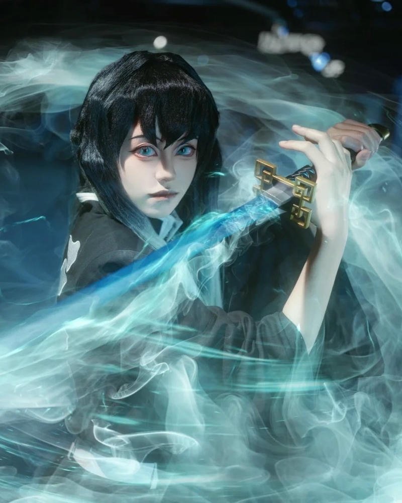 Hà Trụ Cosplay 8