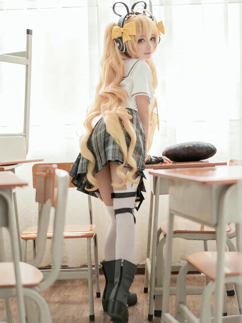 Hình ảnh cosplay học sinh 32