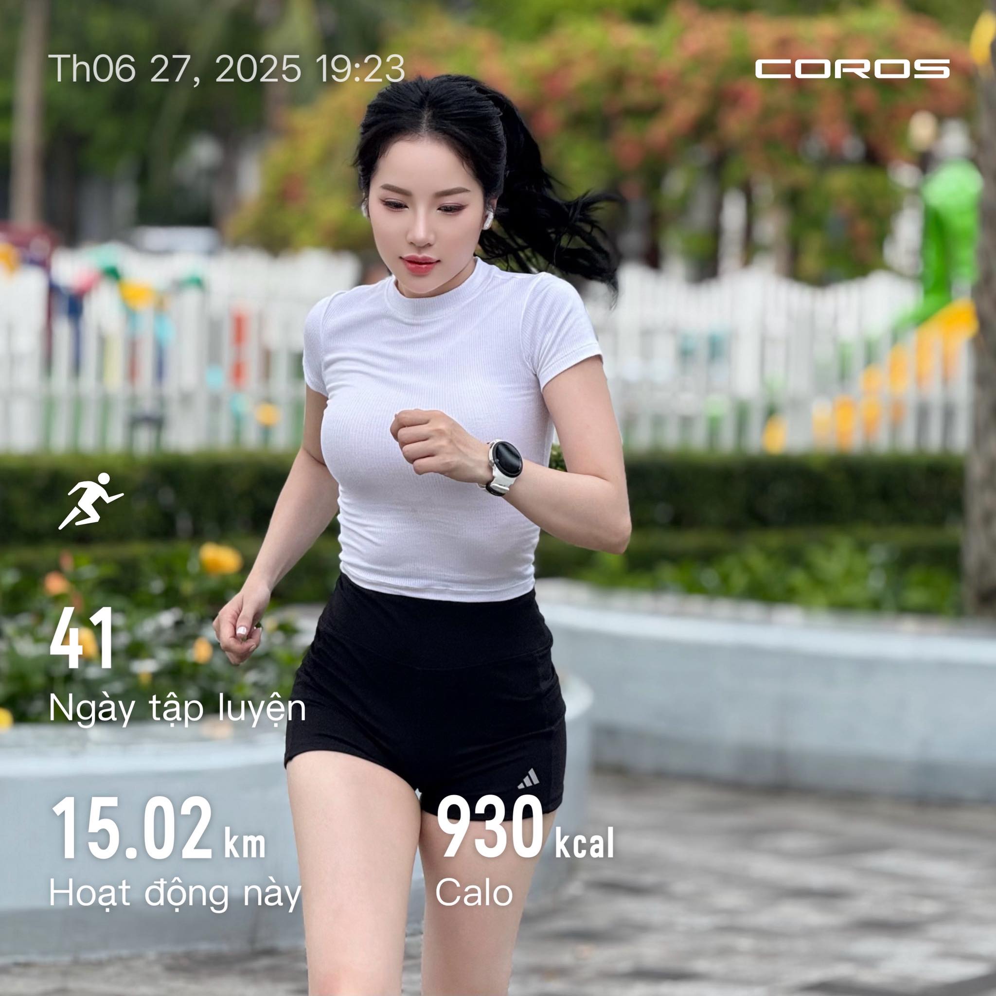 gái xinh chạy bộ 49