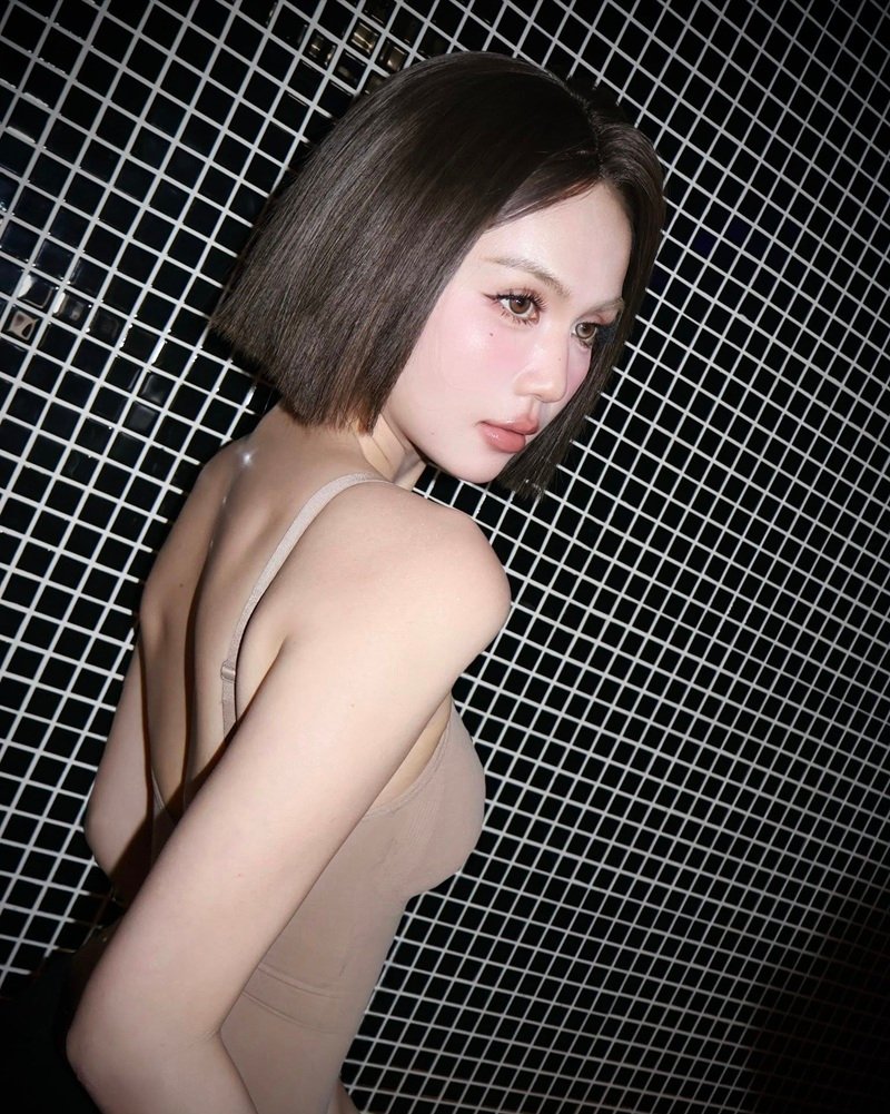Ngọc Trinh 31