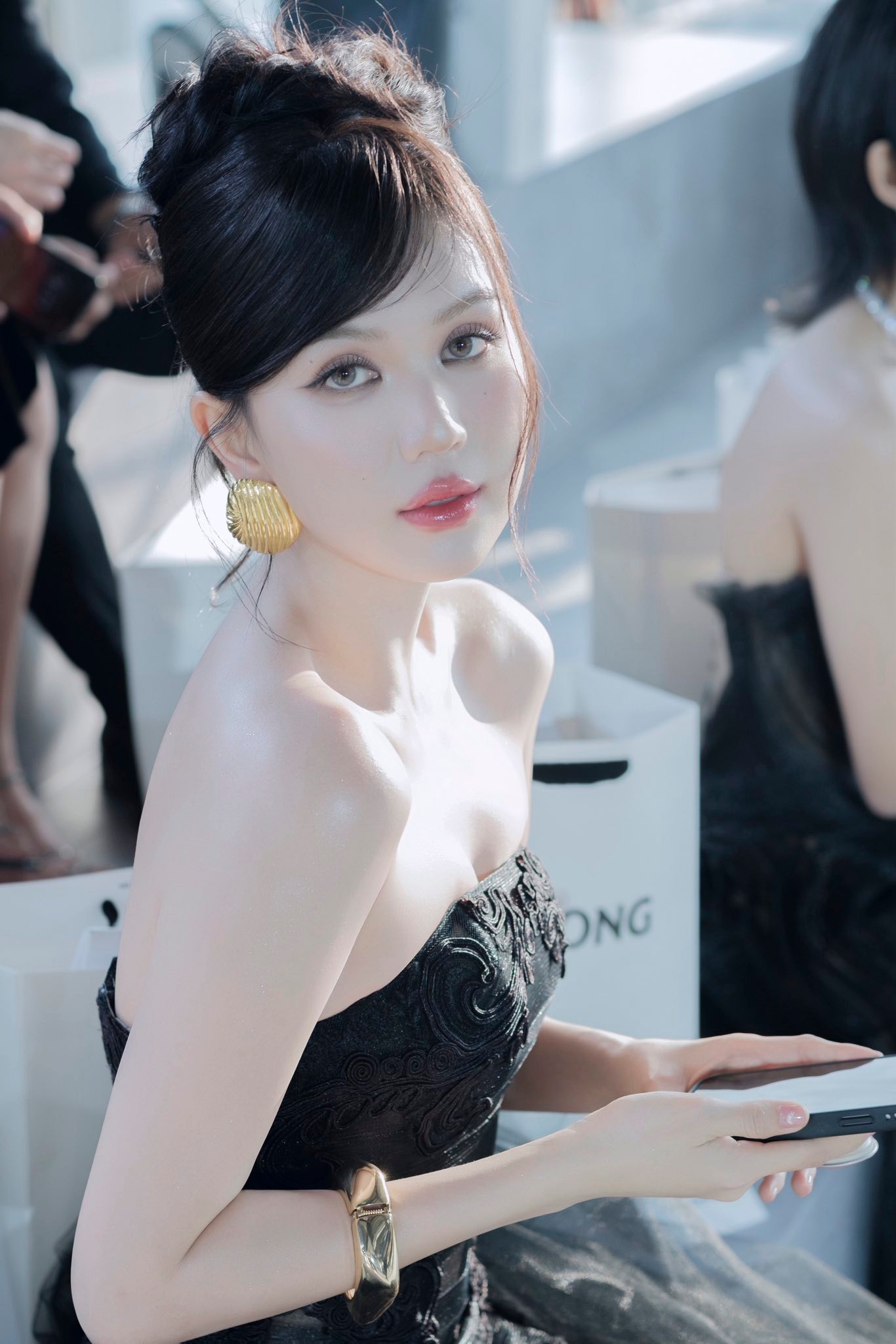 Ngọc Trinh 45