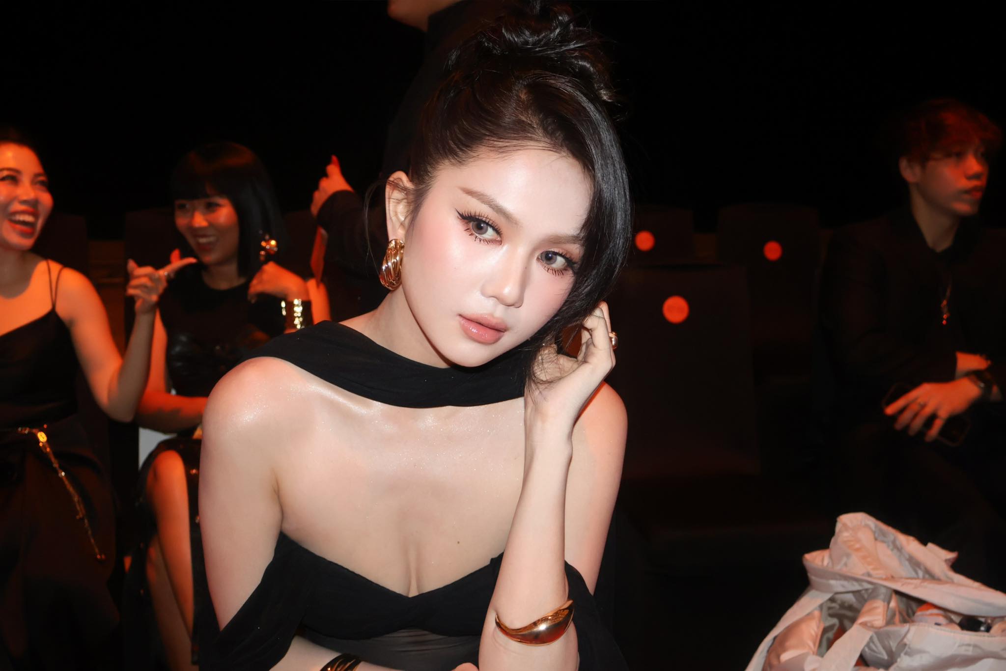 Ngọc Trinh 62