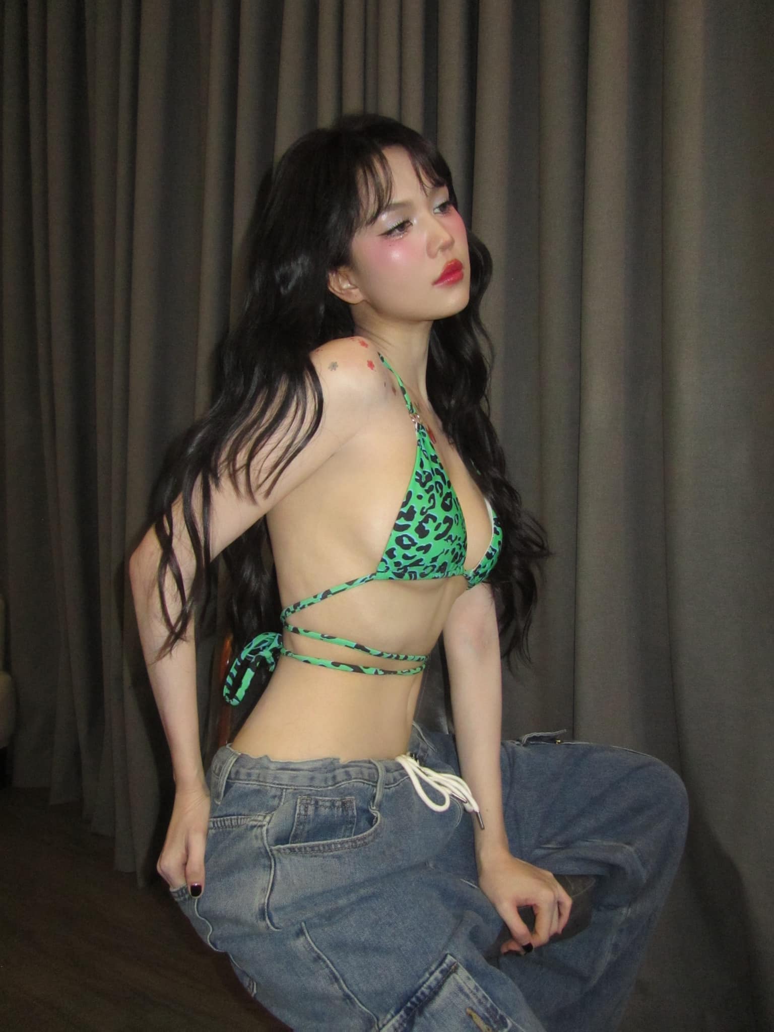 Ngọc Trinh 53