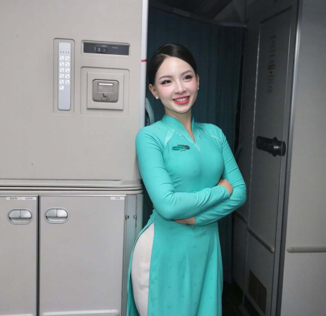 tiếp viên Vietnam Airline xinh đẹp 6