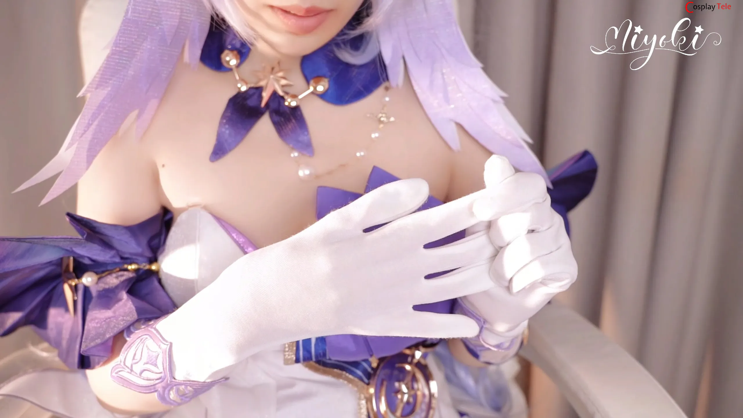Misaki Suzuki cosplay Robin 9