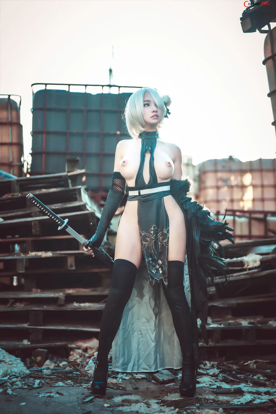 Momo cosplay 2B 29