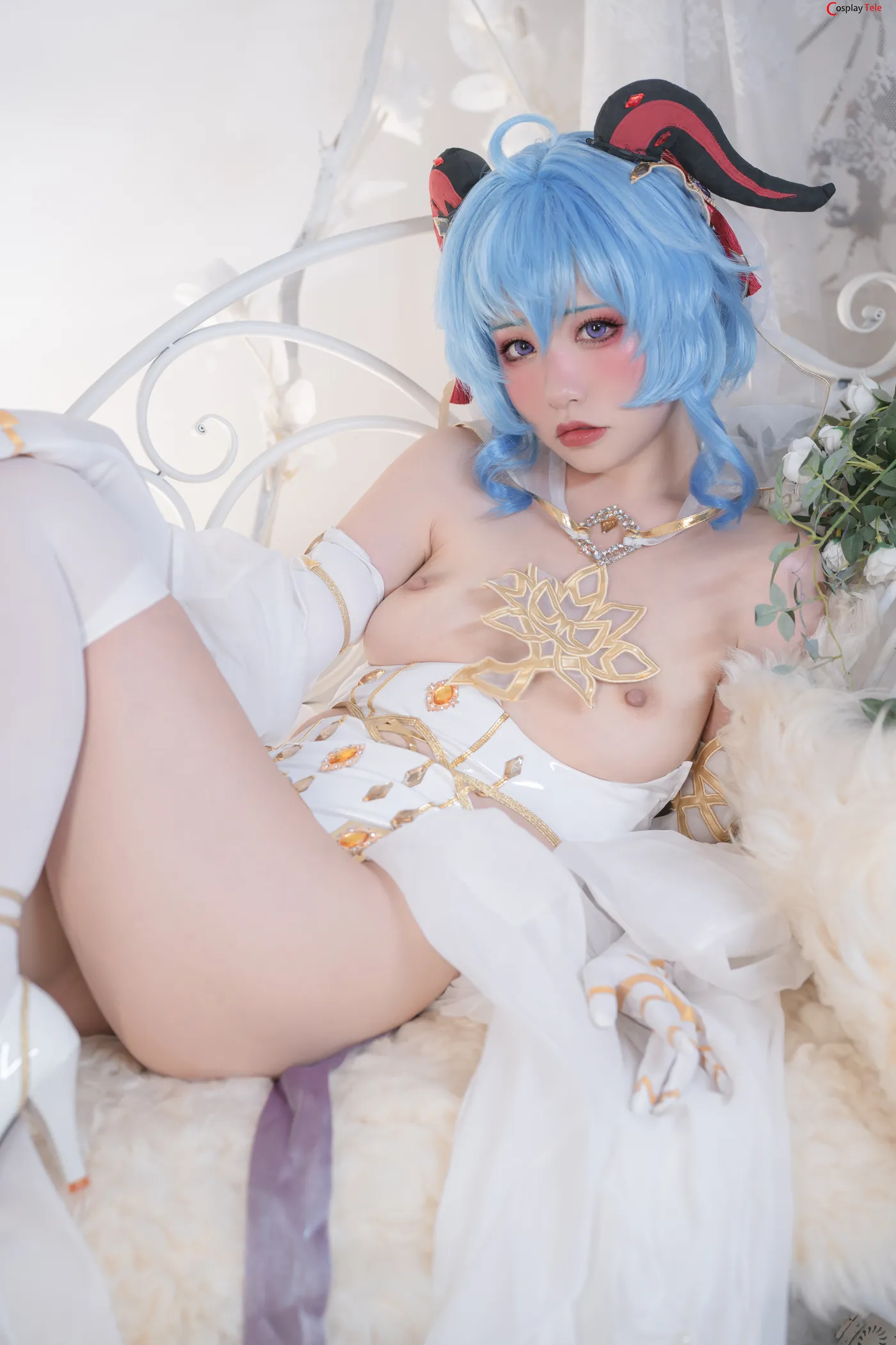 Nekokoyoshi cosplay Ganyu and Eula 43