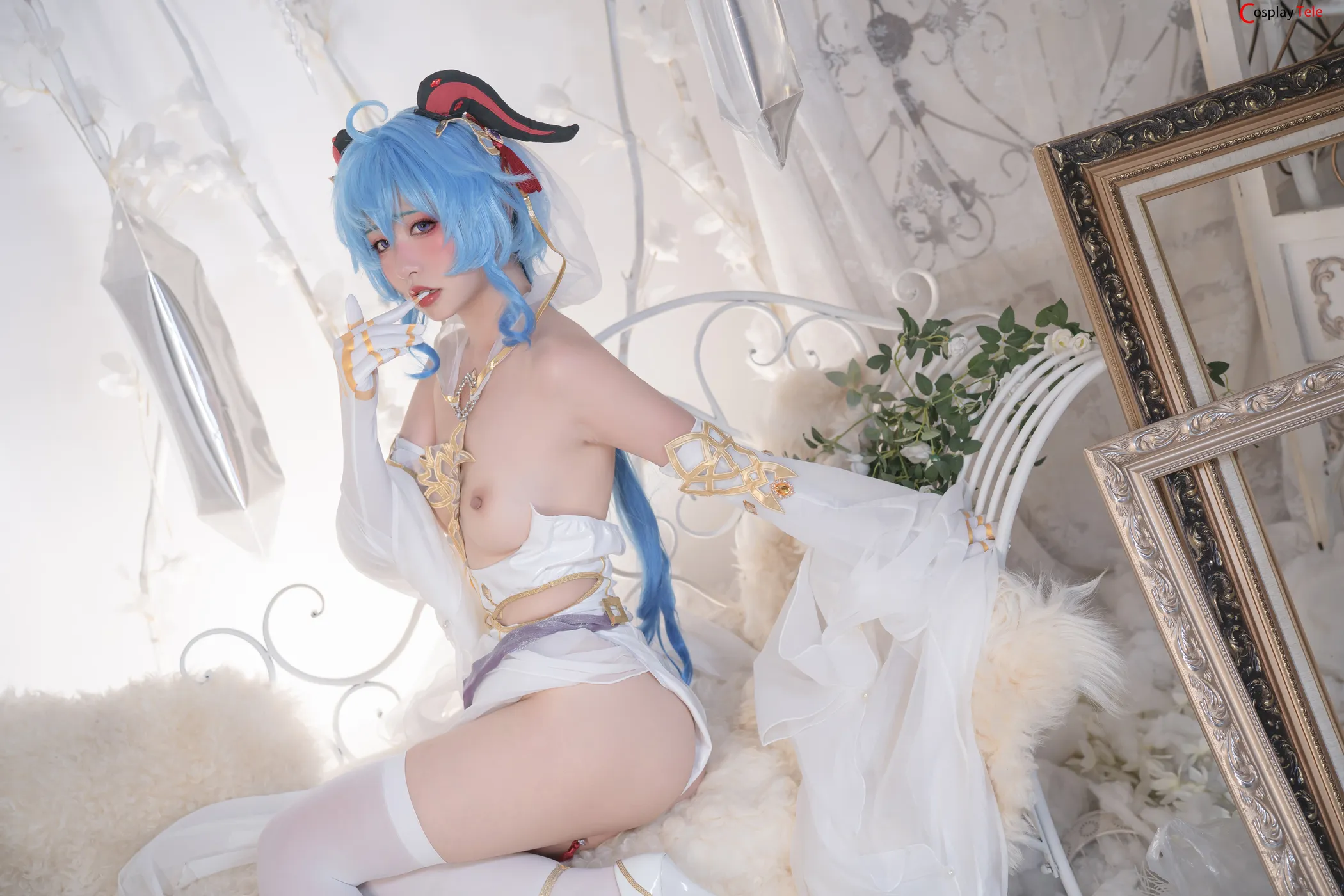 Nekokoyoshi cosplay Ganyu and Eula 88